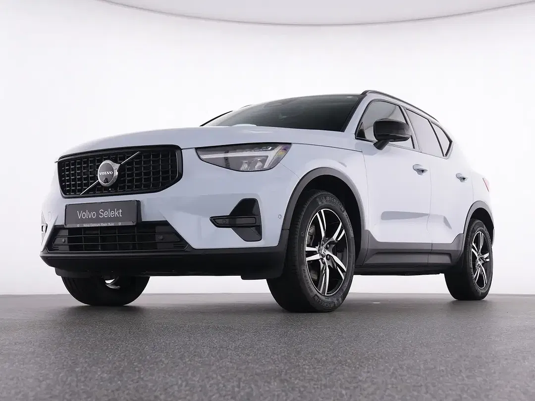 Volvo XC40 - Thumbnail 6