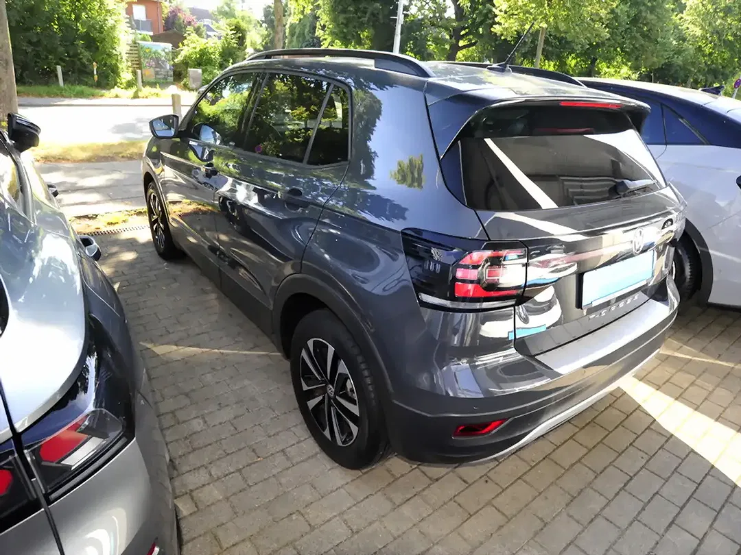 Volkswagen T-Cross - Thumbnail 3