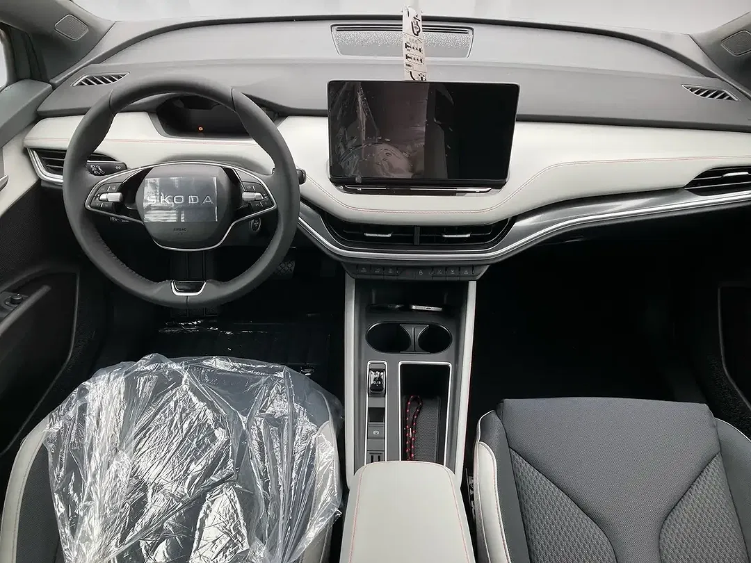 Skoda Enyaq - Thumbnail 10