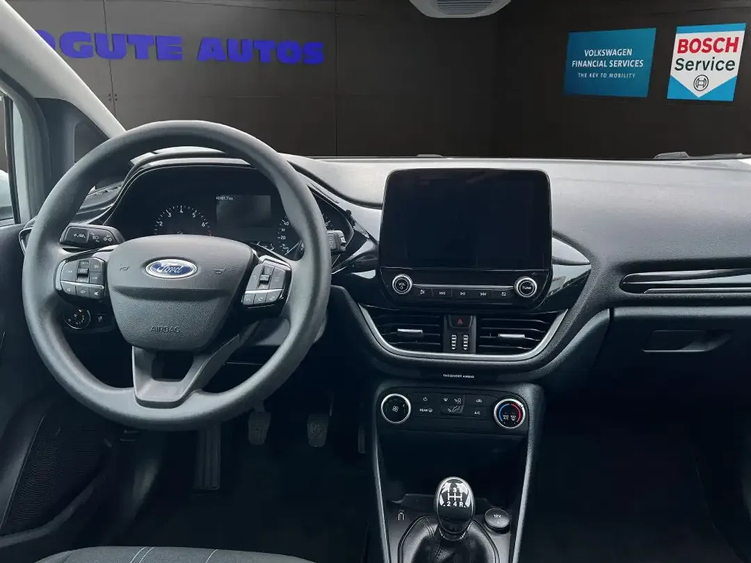 Ford Fiesta - Thumbnail 13