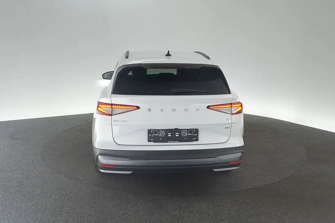 Skoda Enyaq - Thumbnail 4