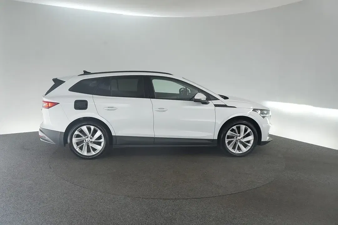 Skoda Enyaq - Thumbnail 6