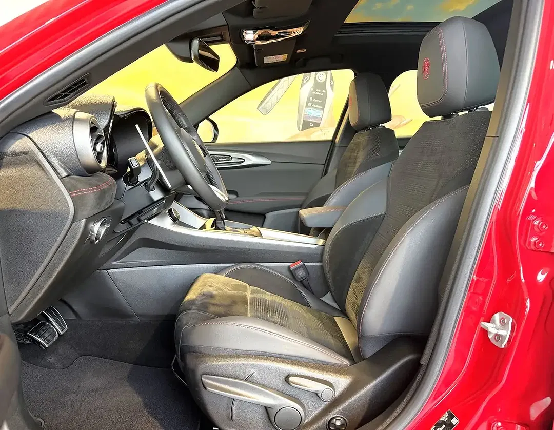 Alfa Romeo Tonale 1.5 VGT Hybrid Veloce - foto 2