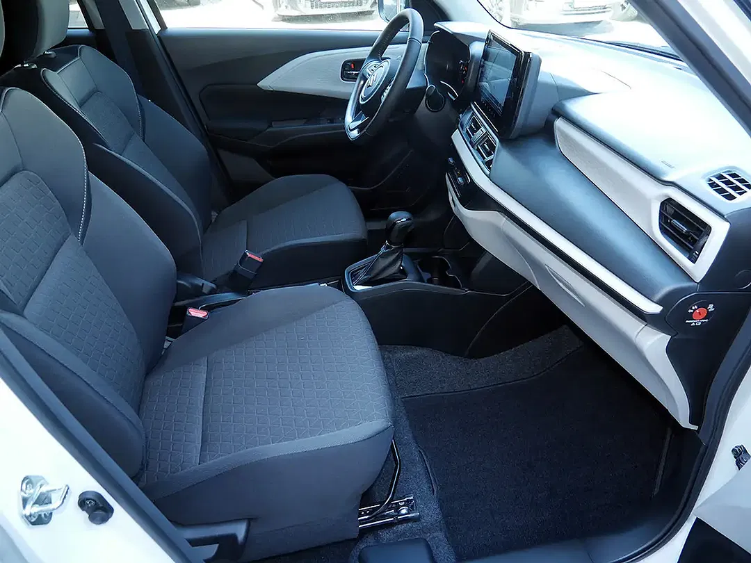 Suzuki Swift - Thumbnail 6