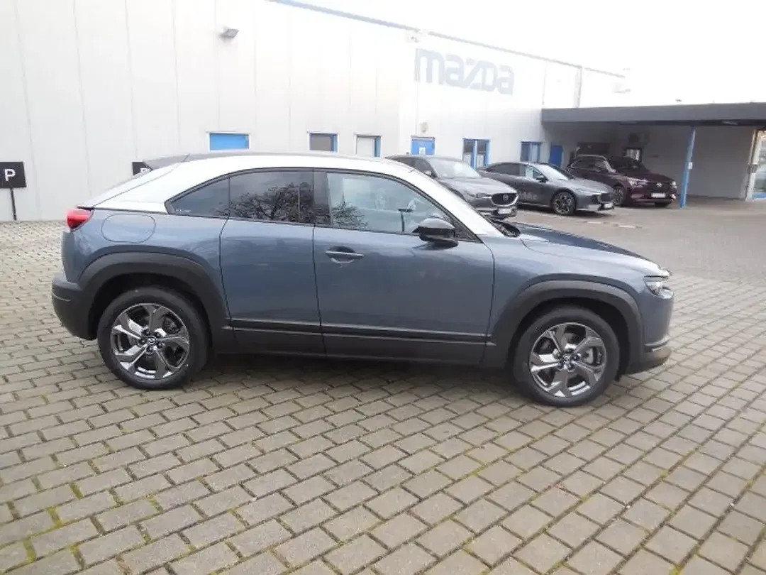 Mazda MX-30 - Thumbnail 7
