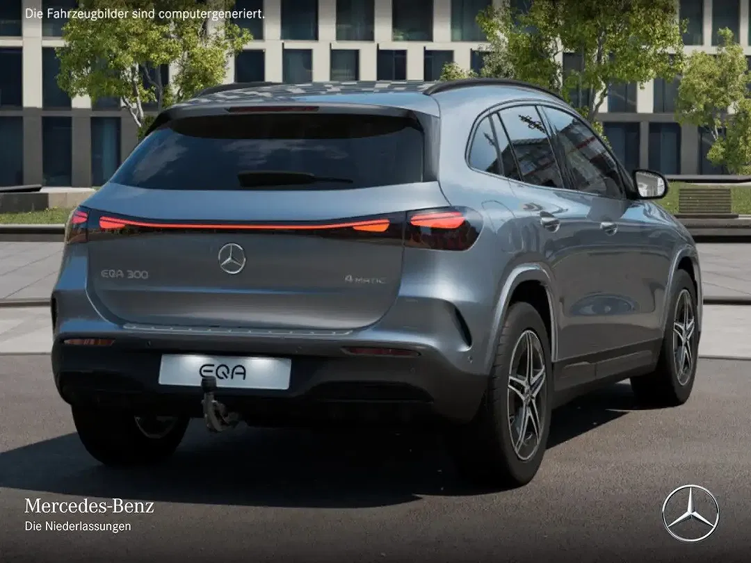 Mercedes-Benz EQA 300 - Thumbnail 4