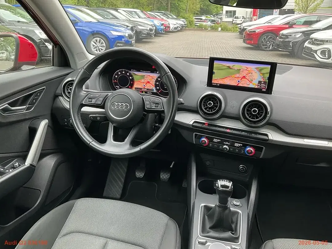 Audi Q2 - Thumbnail 4