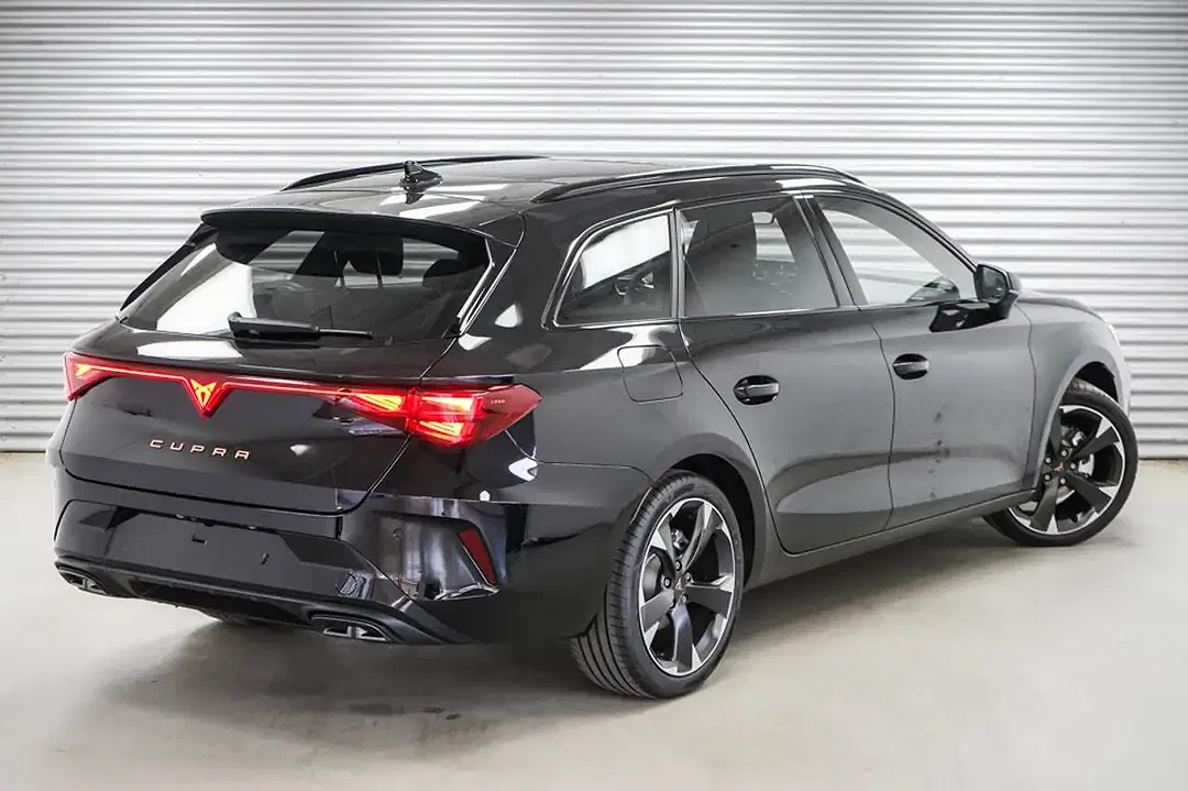 CUPRA Leon - Thumbnail 2