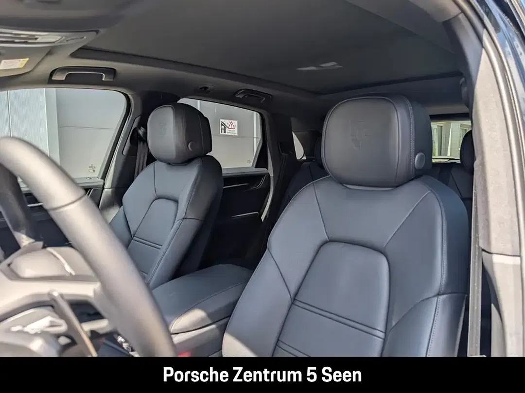 Porsche Cayenne - Thumbnail 24
