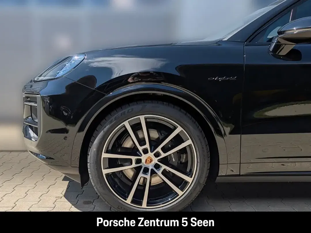 Porsche Cayenne - Thumbnail 6