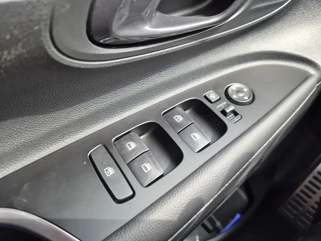 Hyundai BAYON - Thumbnail 13