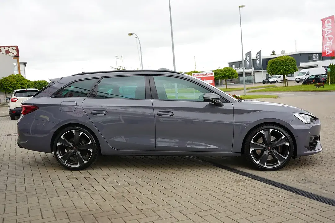 CUPRA Leon - Thumbnail 6