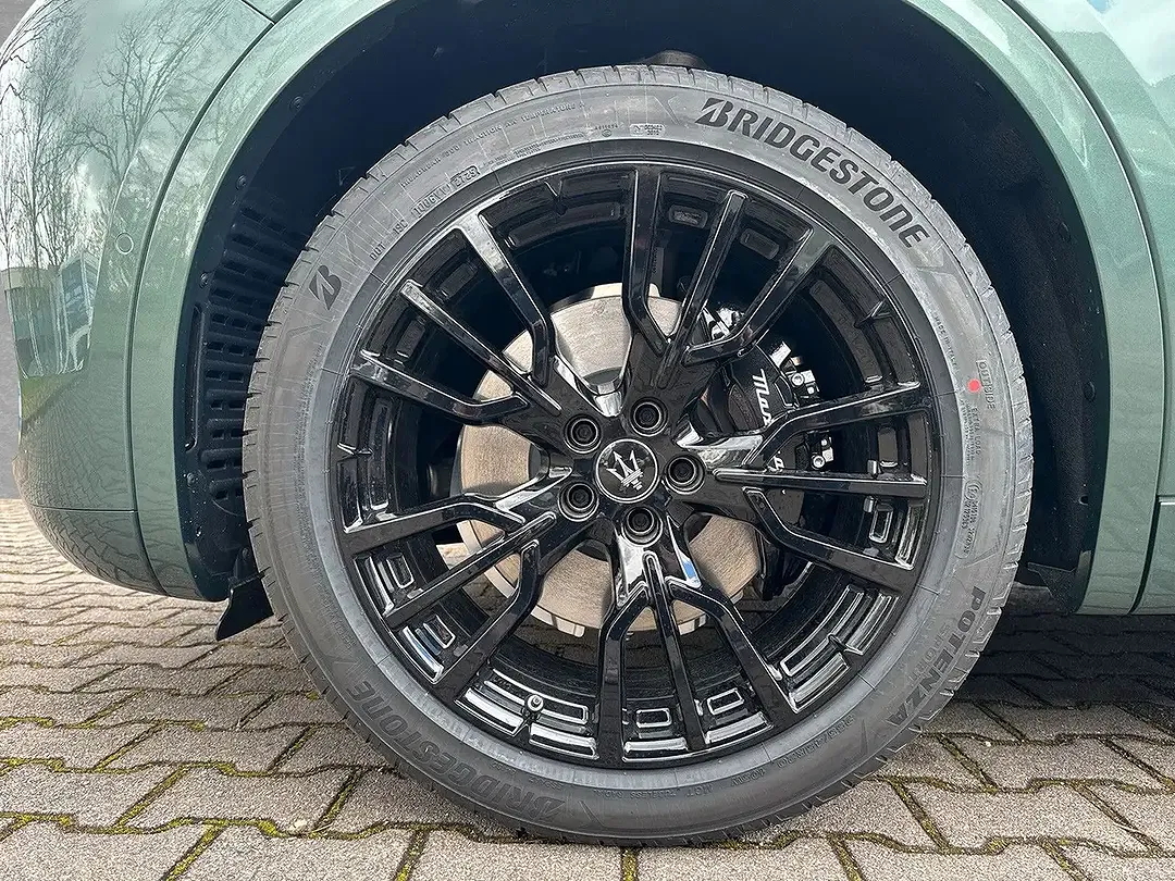 Maserati Grecale - Thumbnail 2