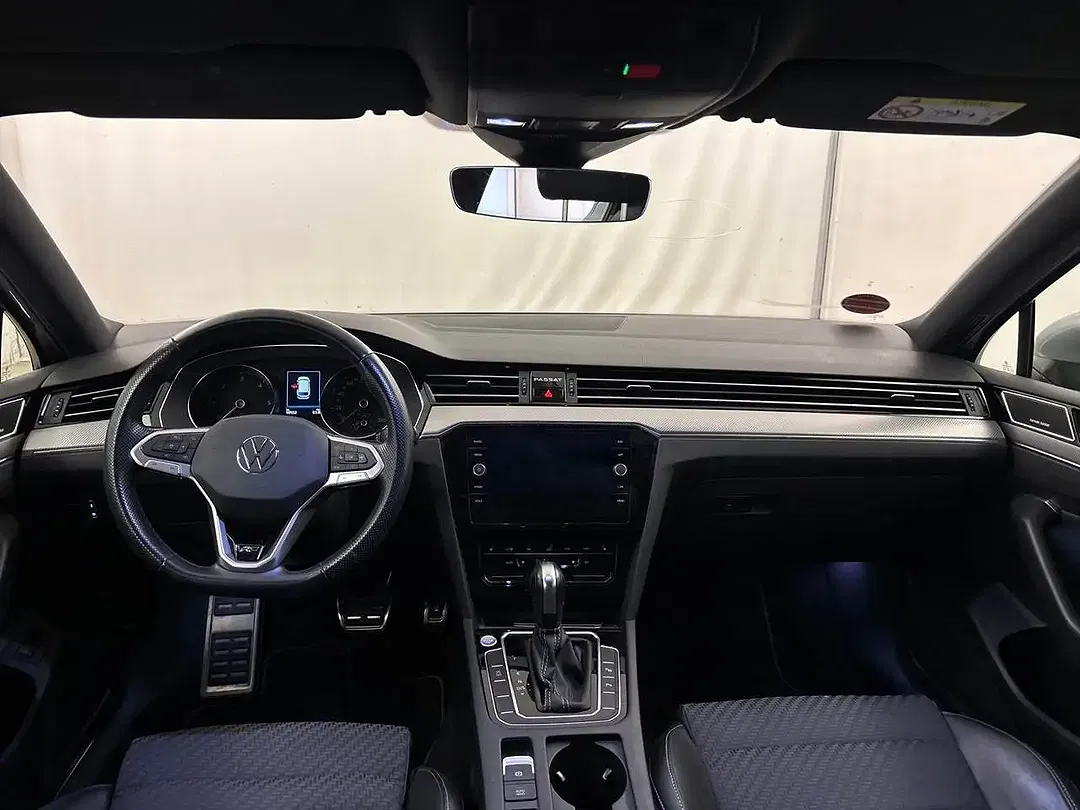 Volkswagen Passat Variant - Thumbnail 5