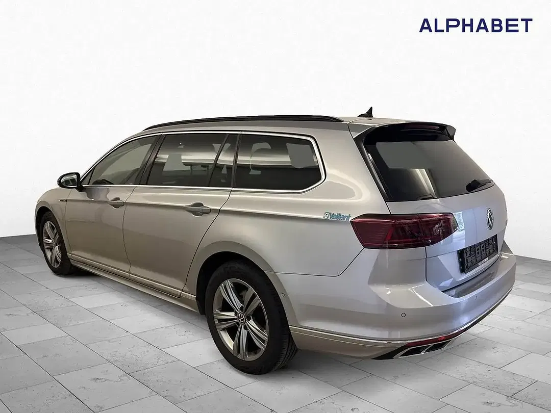 Volkswagen Passat Variant - Thumbnail 7