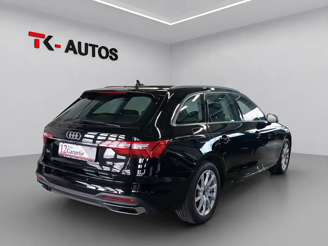 Audi A4 - Thumbnail 4