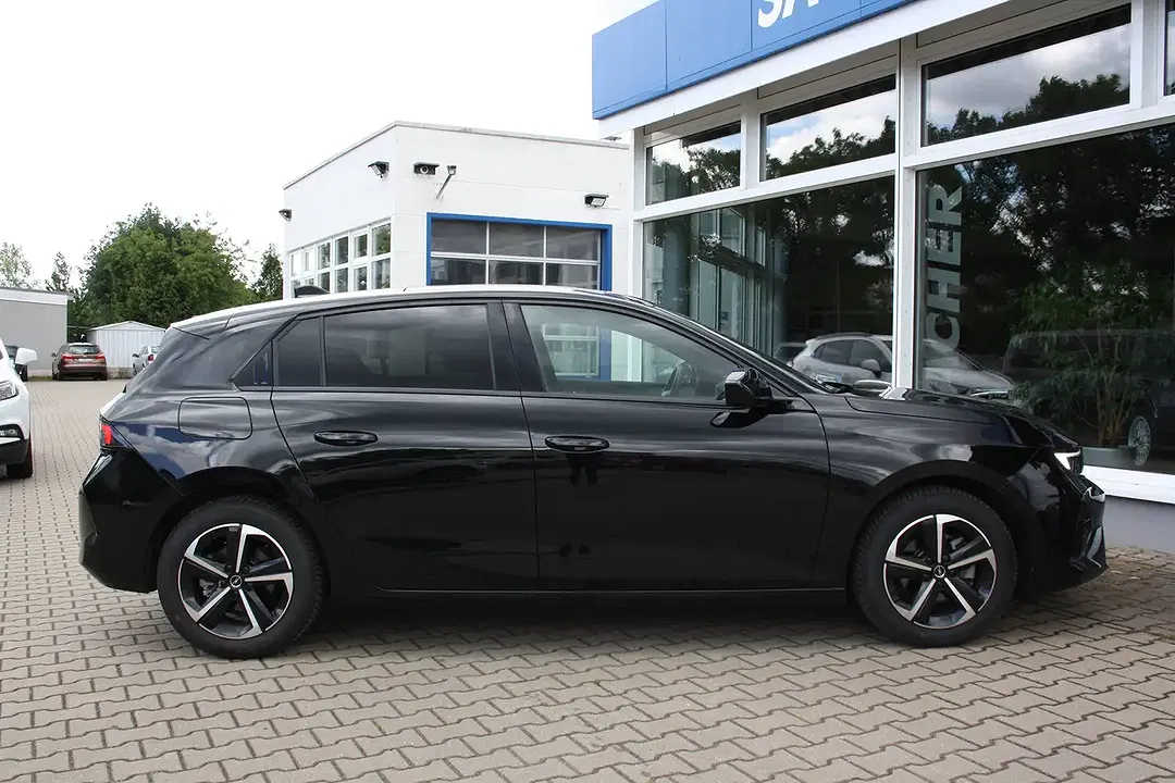 Opel Astra - Thumbnail 5