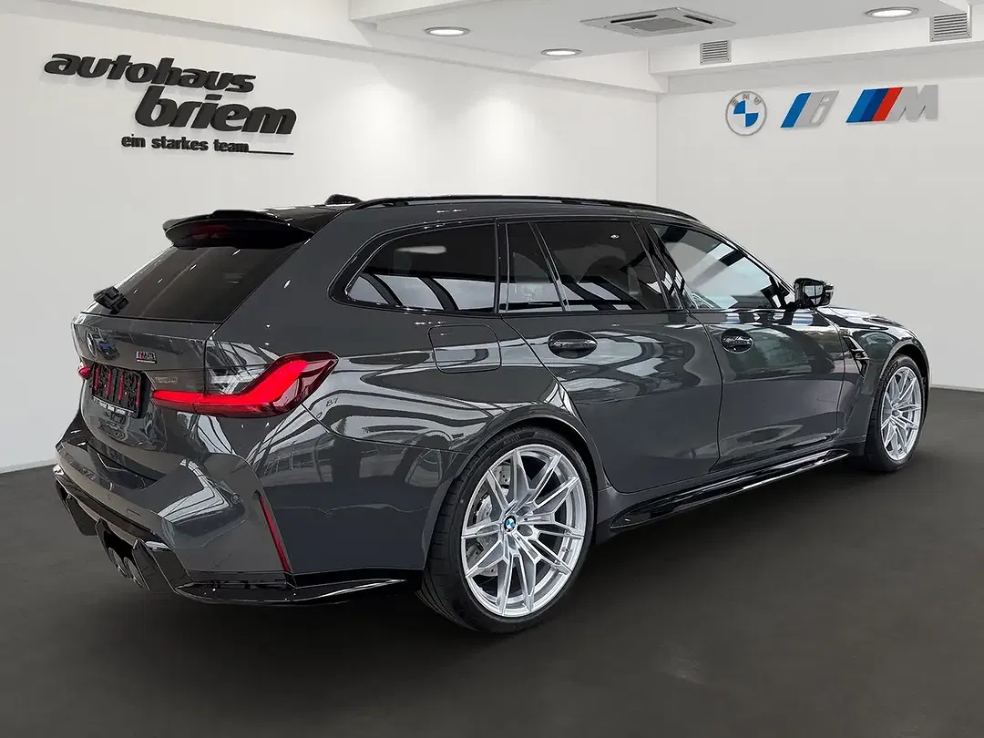 BMW M3 - Thumbnail 3