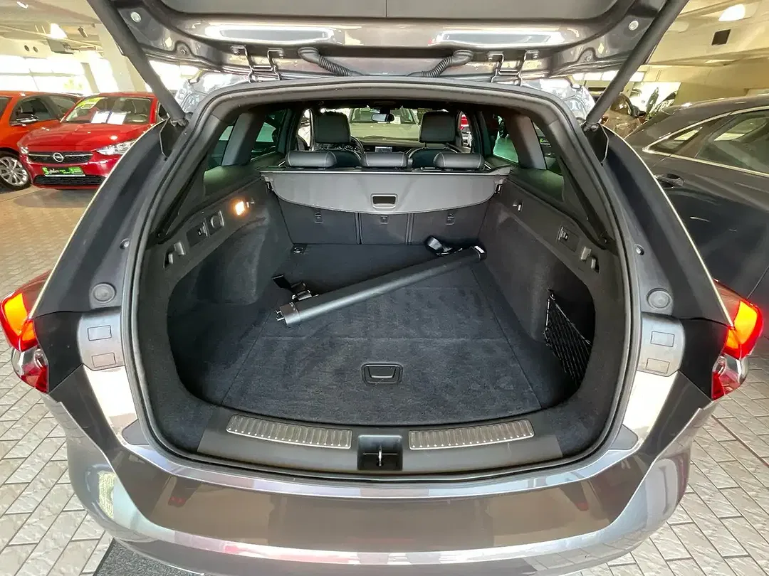 Opel Insignia - Thumbnail 13