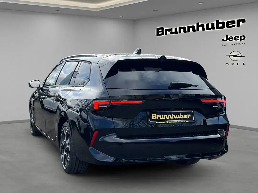 Opel Astra - Thumbnail 3