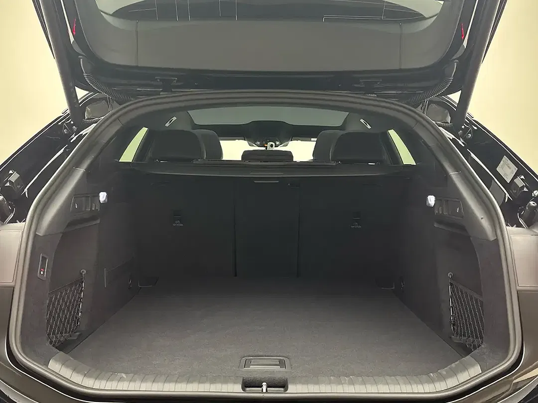 Audi S6 e-tron - Thumbnail 12