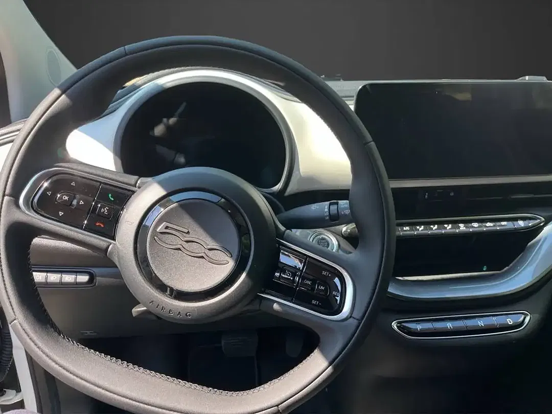 Fiat 500 - Thumbnail 8