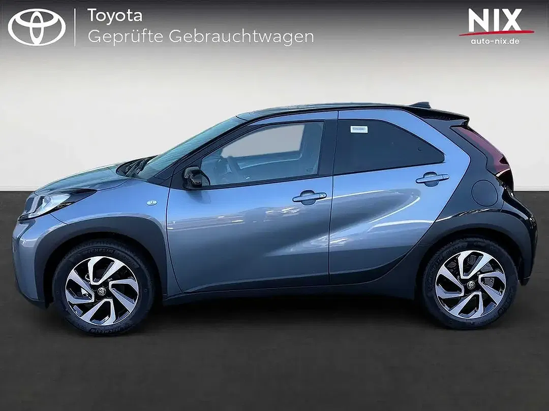 Toyota Aygo X - Thumbnail 3