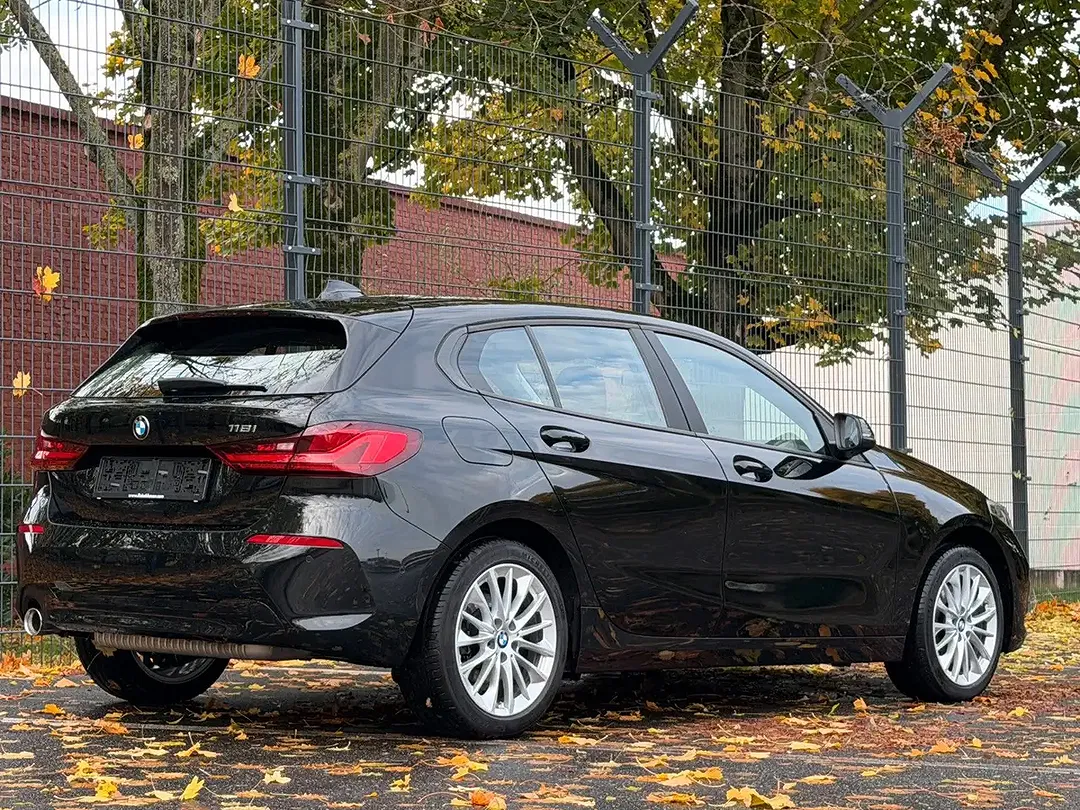 BMW 118 - Thumbnail 3