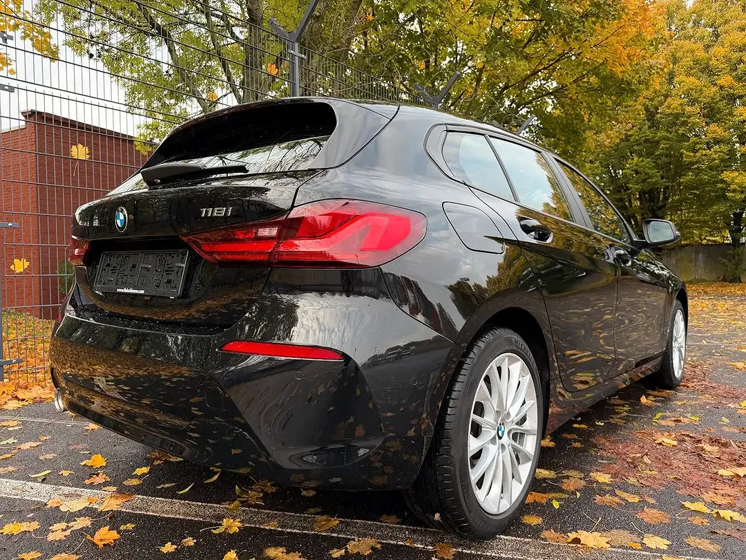 BMW 118 - Thumbnail 8