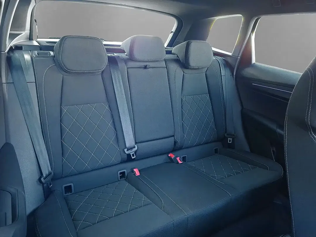 Skoda Karoq - Thumbnail 12