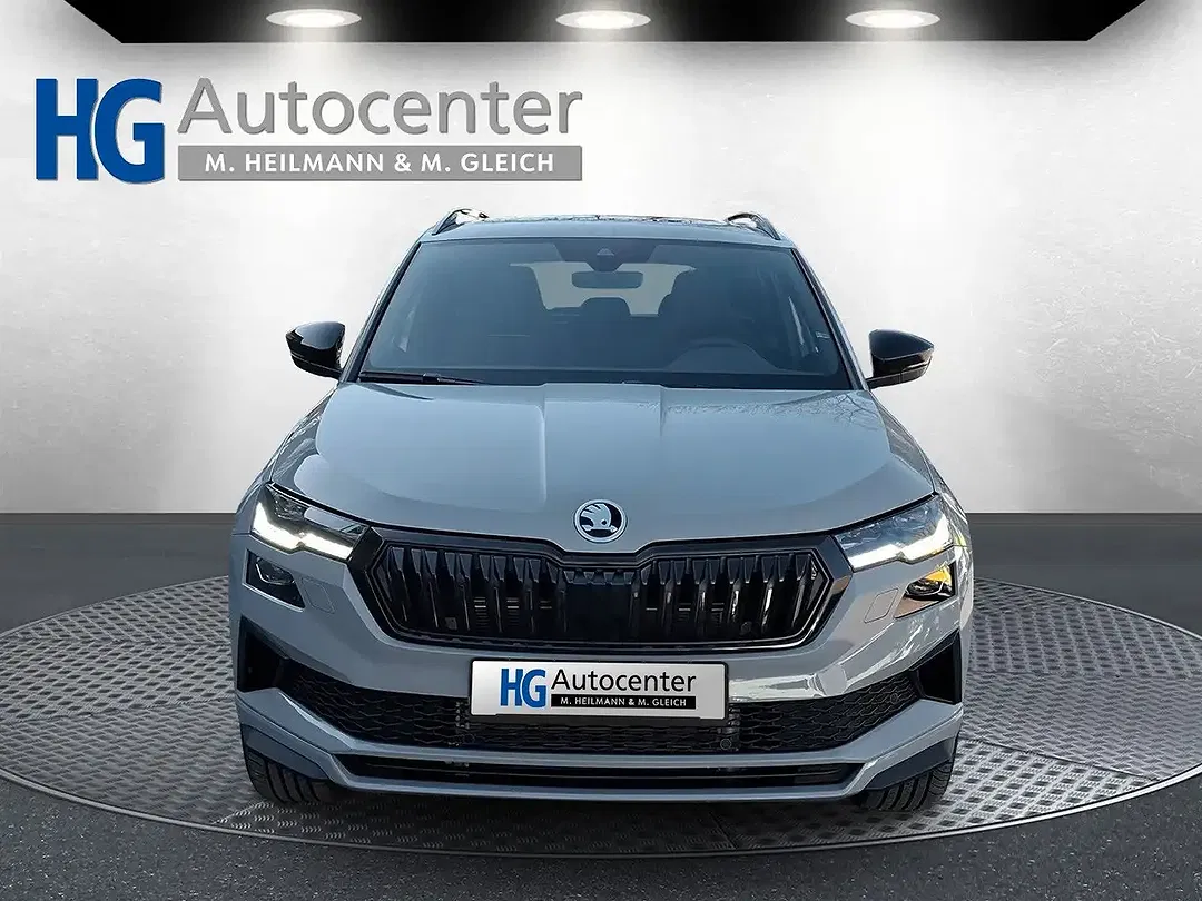 Skoda Karoq - Thumbnail 4
