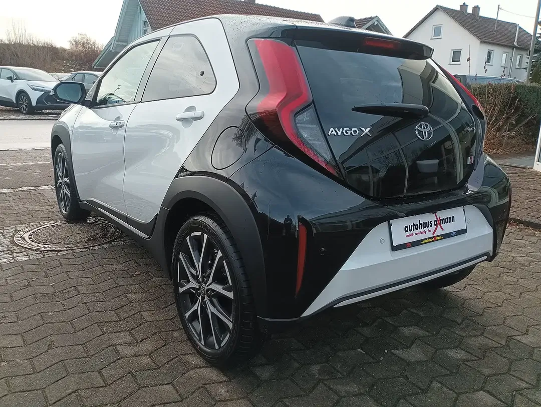 Toyota Aygo X - Thumbnail 3