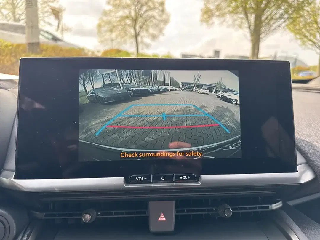 Toyota C-HR - Thumbnail 14