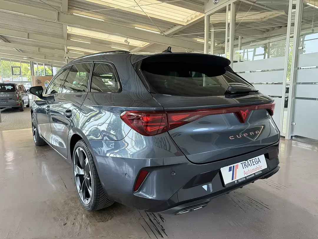 CUPRA Leon - Thumbnail 6
