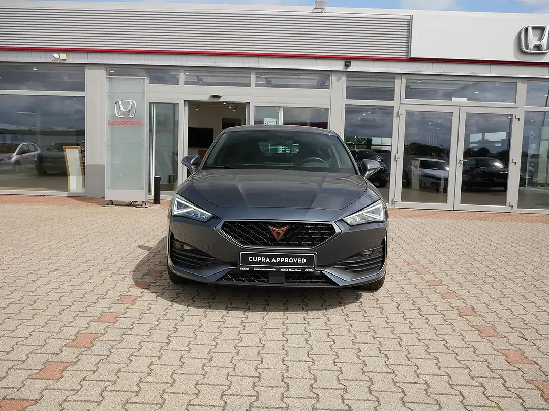 CUPRA Leon - Thumbnail 3