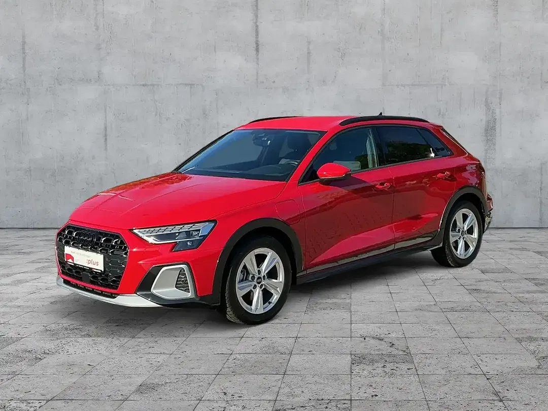 Audi A3 - Thumbnail 1
