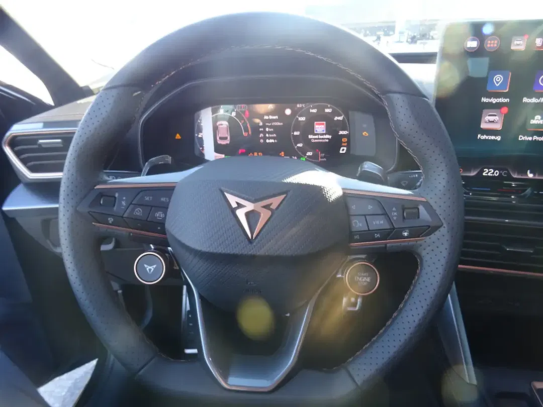 CUPRA Leon - Thumbnail 12