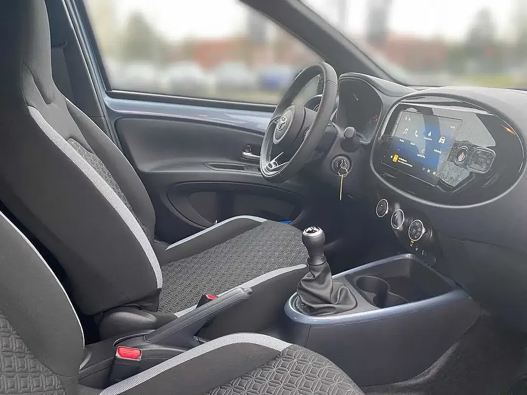 Toyota Aygo X - Thumbnail 6