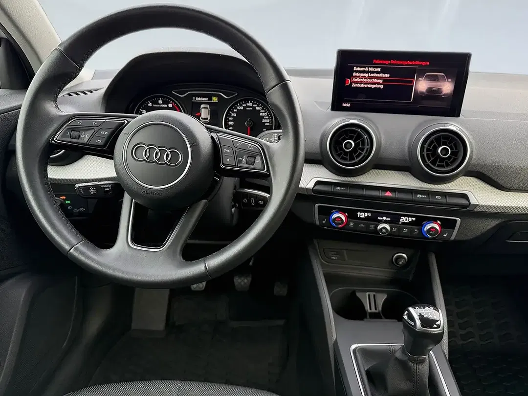 Audi Q2 30 TFSI - foto 15
