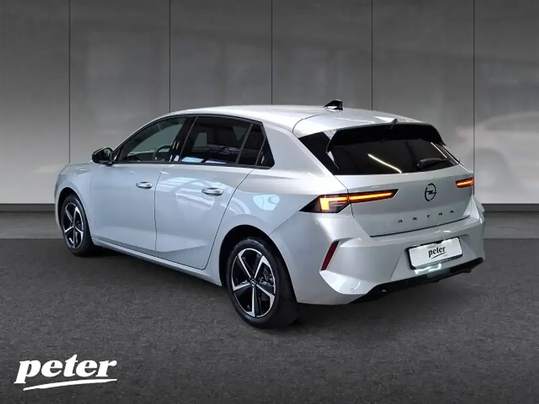 Opel Astra - Thumbnail 2