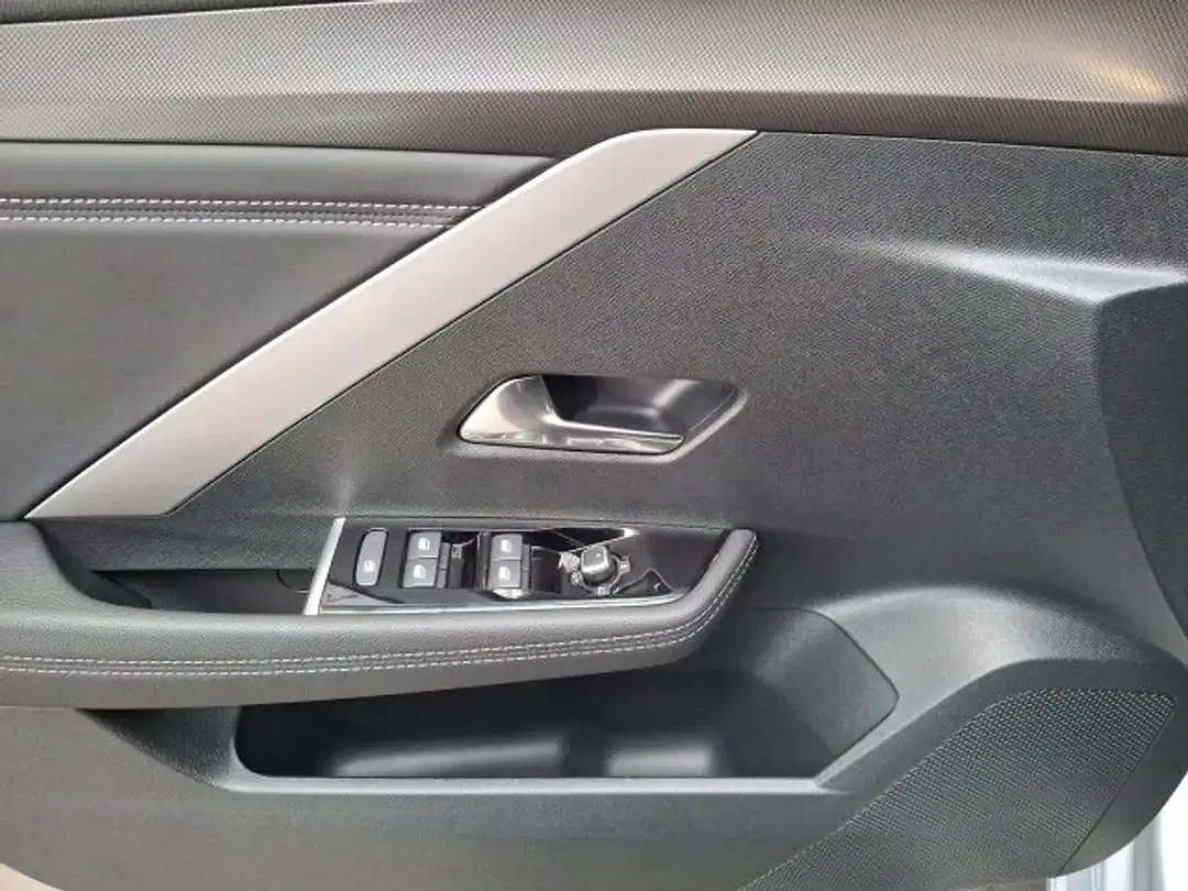 Opel Astra - Thumbnail 6