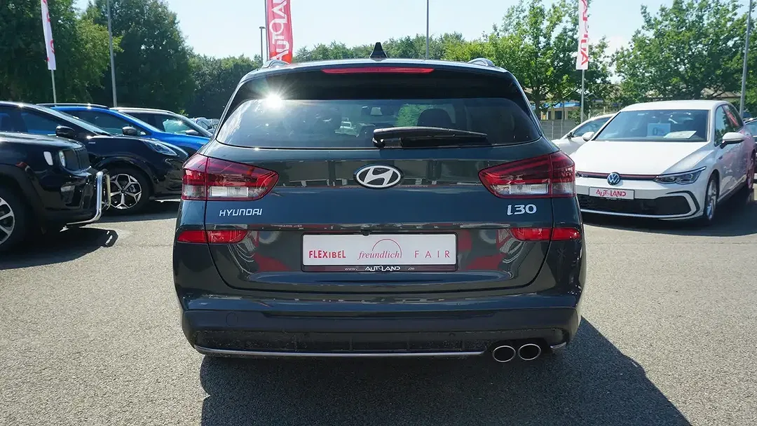 Hyundai i30 - Thumbnail 4
