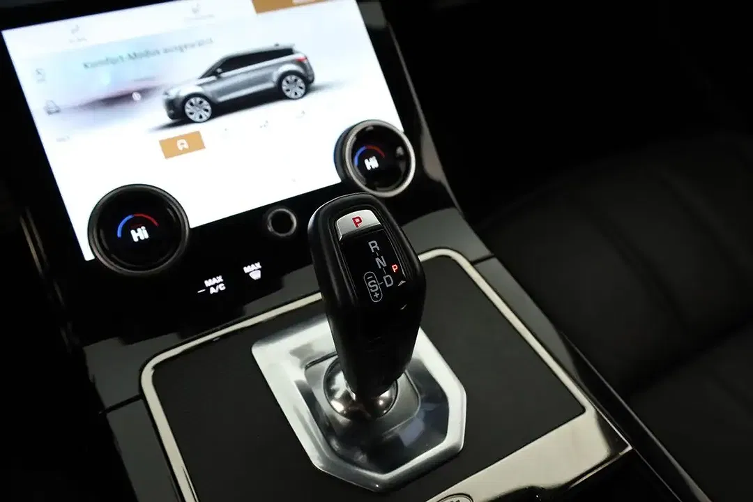 Land Rover Range Rover Evoque - Thumbnail 20