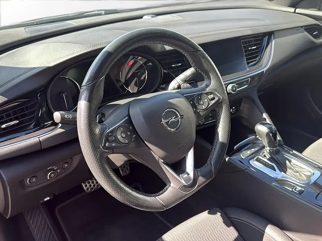 Opel Insignia - Thumbnail 11