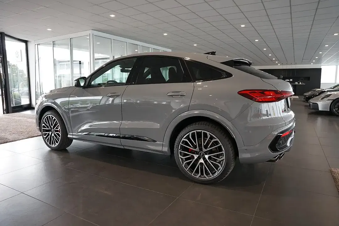 Audi SQ5 TFSI Sportback Pro - foto 2