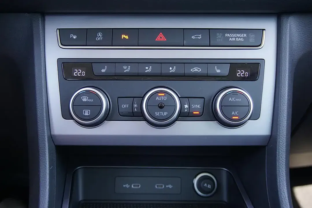 SEAT Ateca - Thumbnail 14