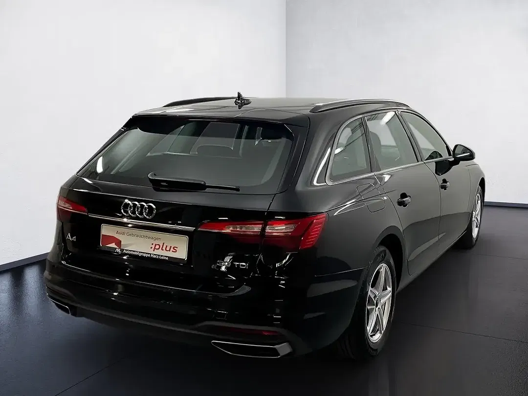 Audi A4 - Thumbnail 5
