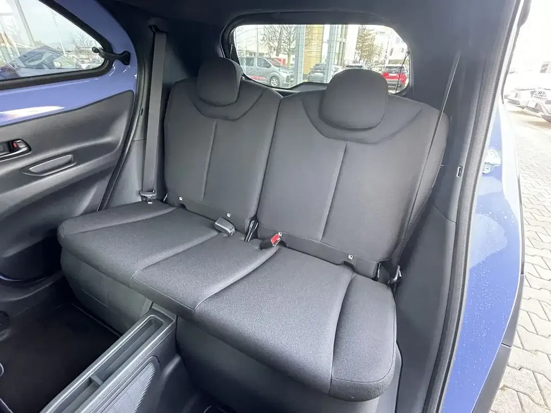 Toyota Aygo X - Thumbnail 10