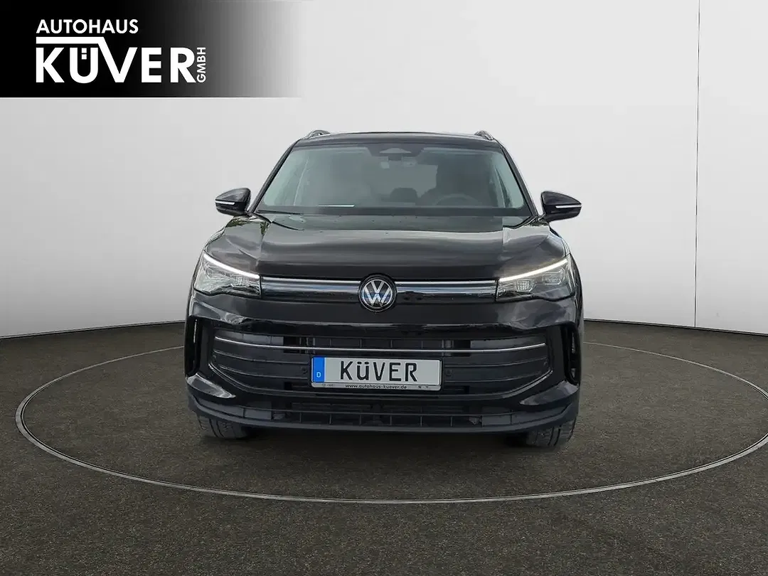 Volkswagen Tiguan - Thumbnail 2