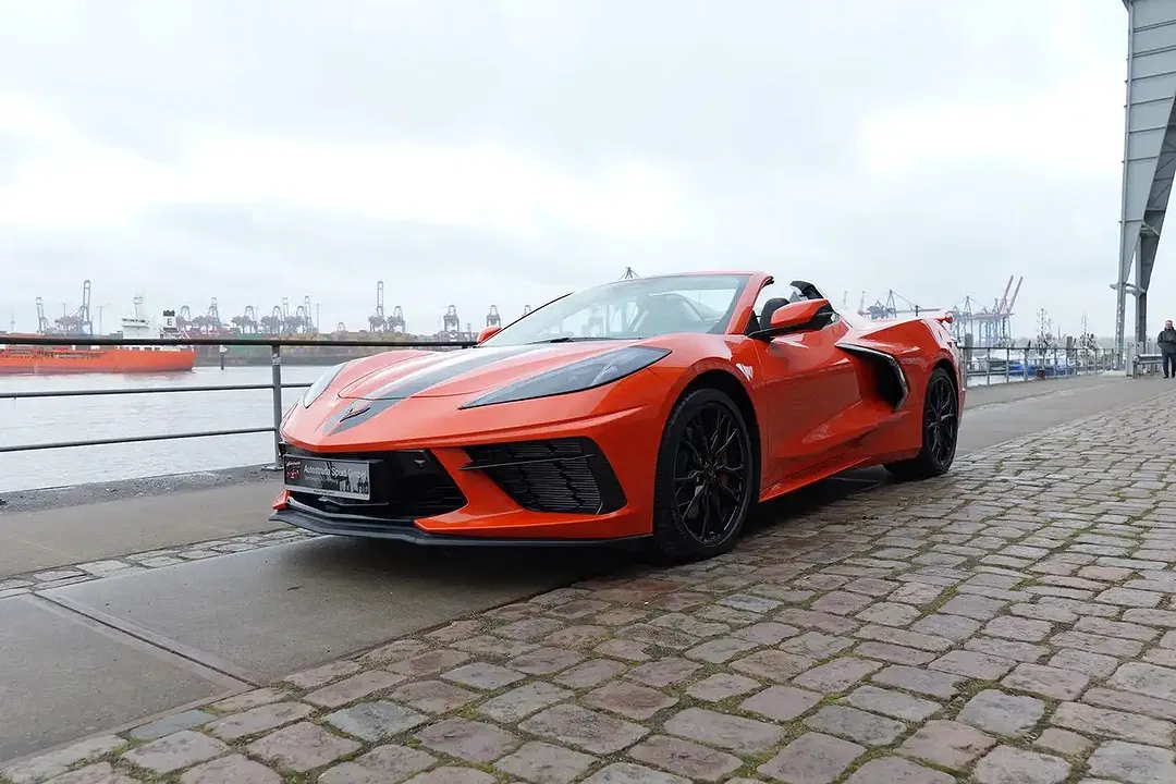Corvette Stingray - Thumbnail 9